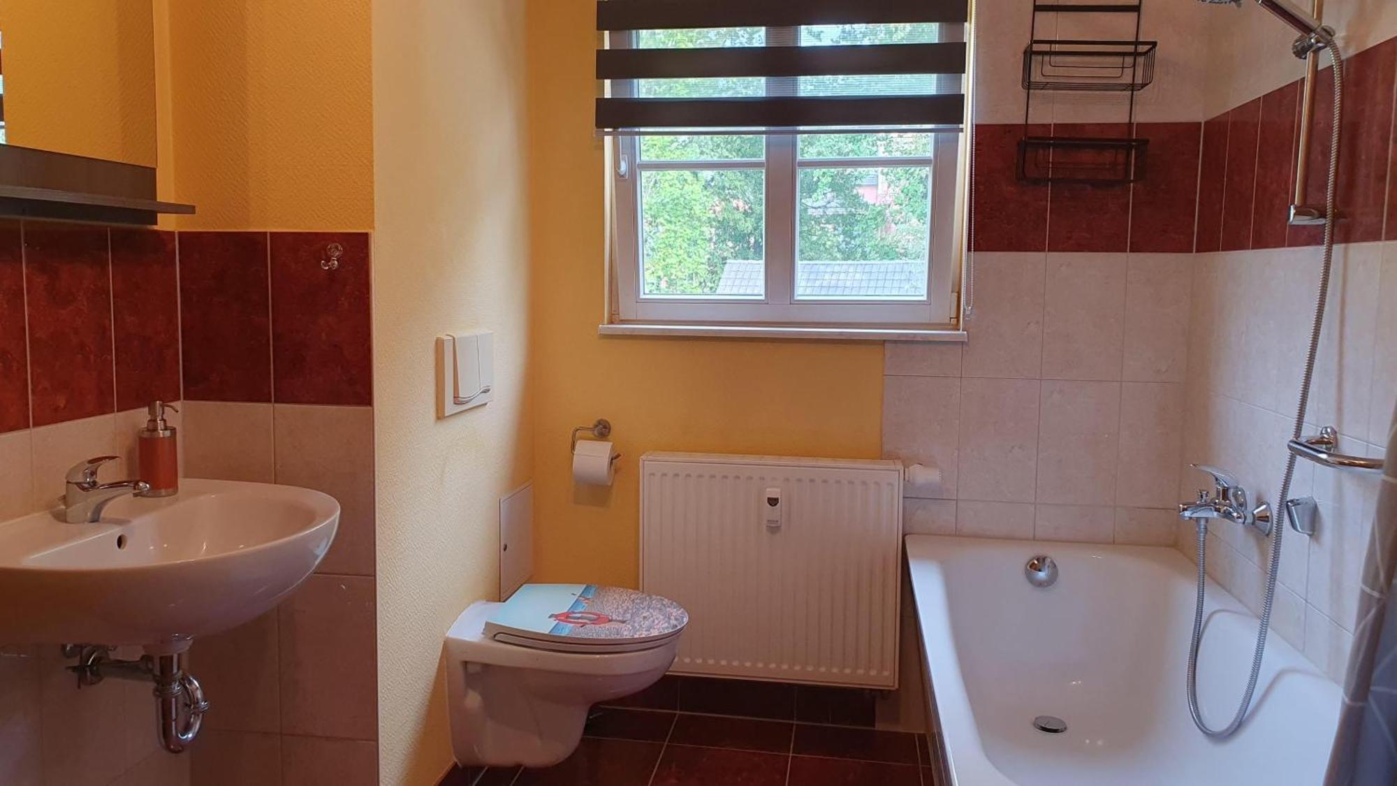 Ferienwohnung Im Gutshof Direkt Gegenueber Dem Schloss, Rhododendronpark Mit Terrasse Und Wlan Kromlau Ngoại thất bức ảnh